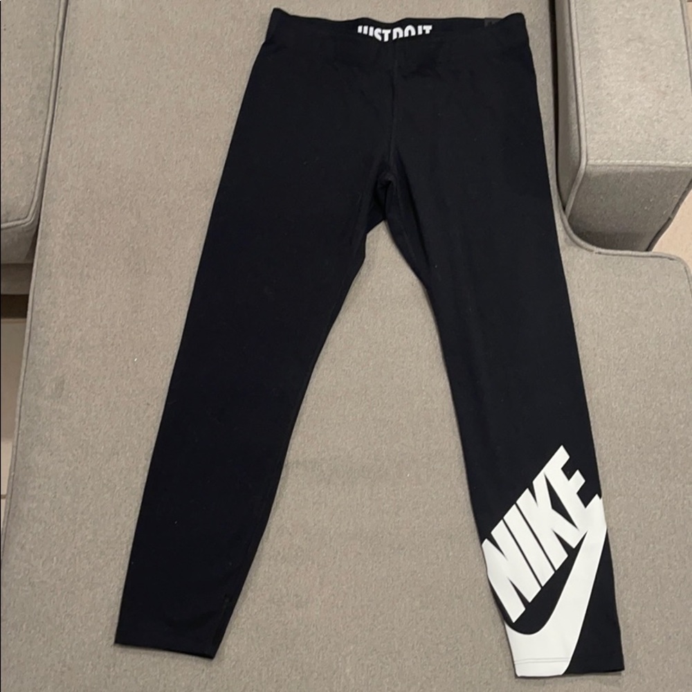 Nike leggings